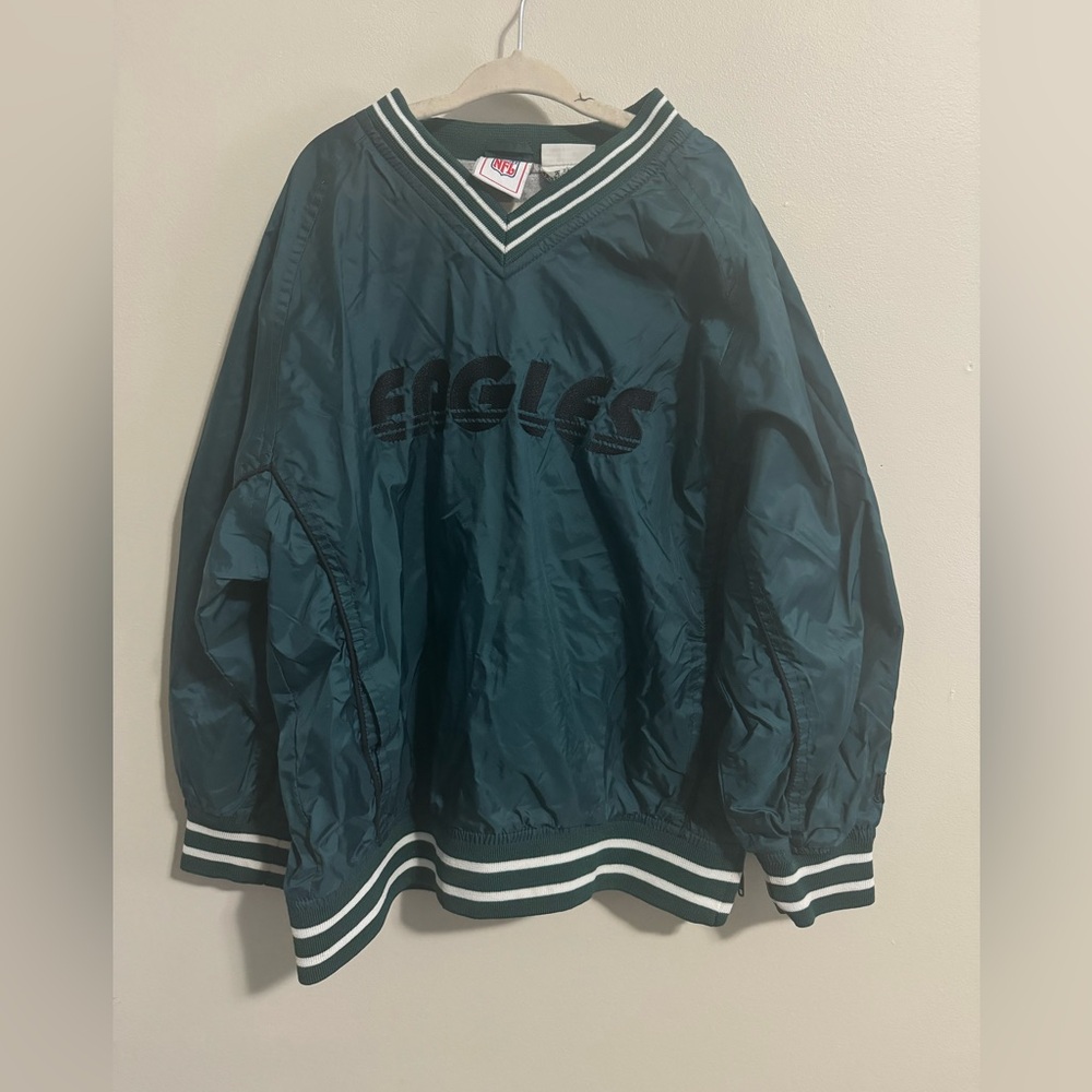 EAGLES kids small 6/7 windbreaker